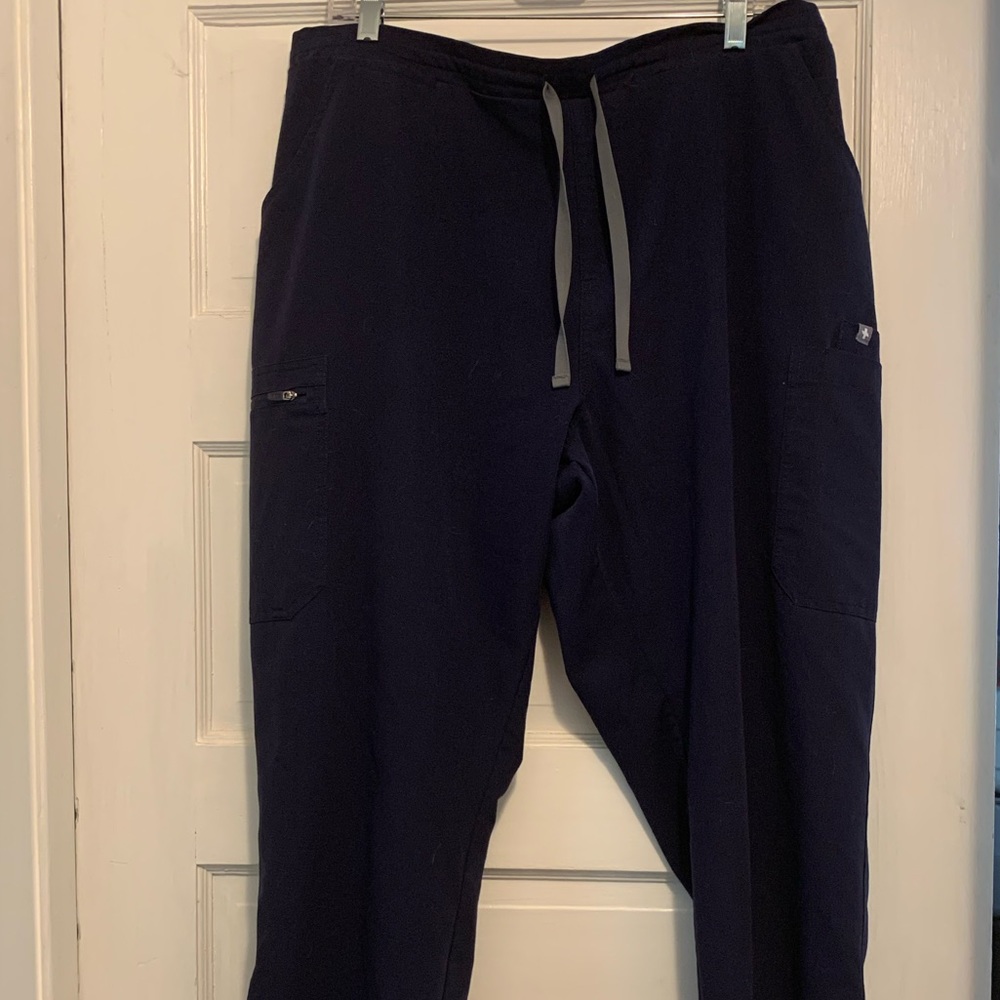 Figs Navy XL petite Set yola casma